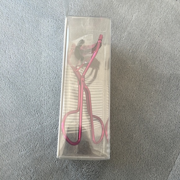Eyelash curler - Picture 3 of 3